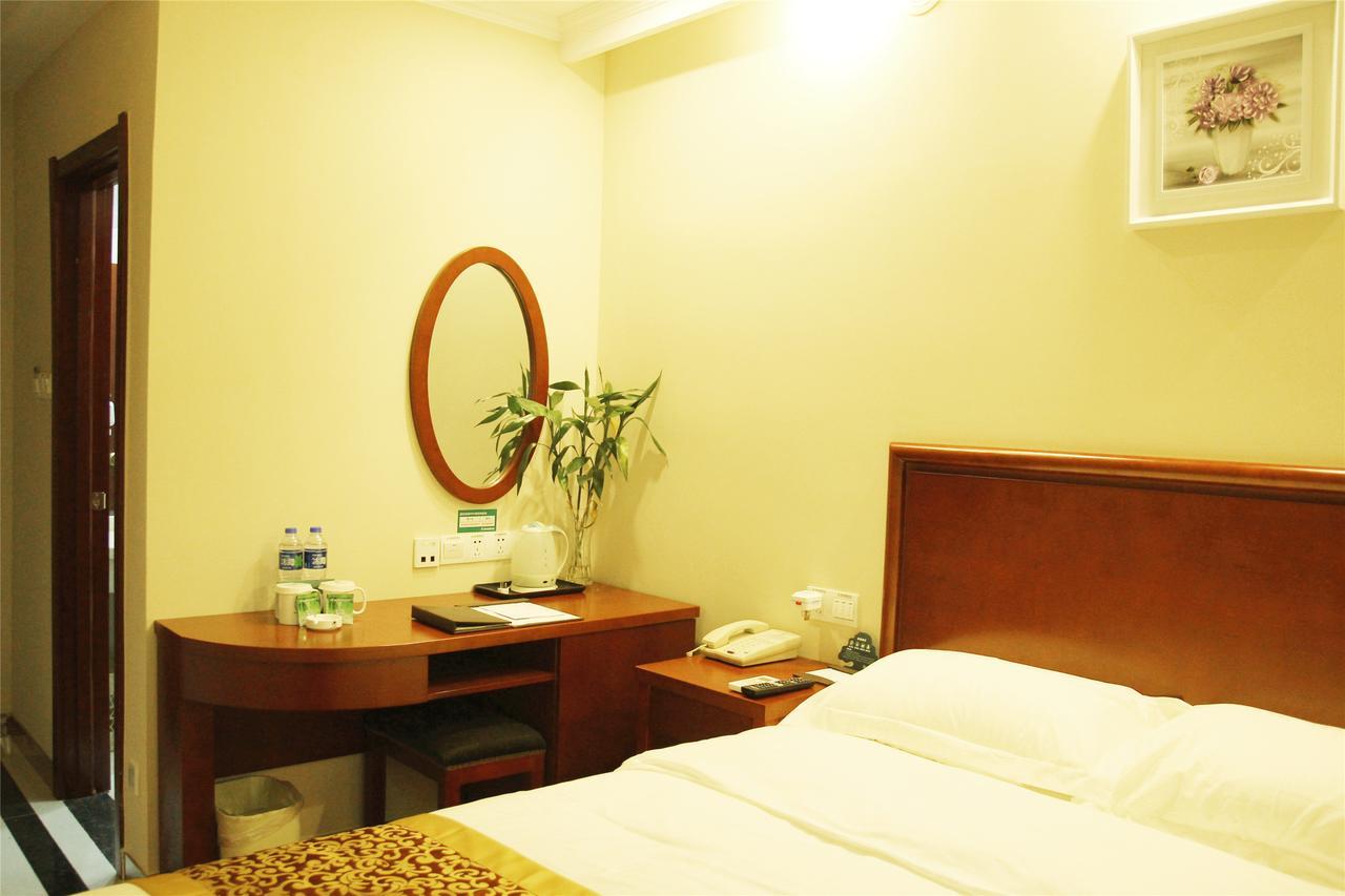 Greentree Inn Jiangsu Wuxi Dongting Leather City Express Hotel ภายนอก รูปภาพ