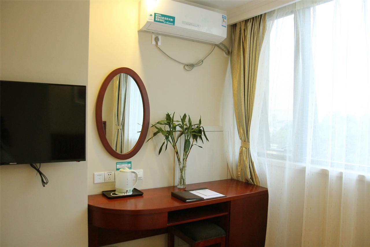 Greentree Inn Jiangsu Wuxi Dongting Leather City Express Hotel ภายนอก รูปภาพ